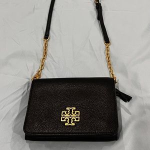 Tory Burch Cross Body pebbled leather chain purse